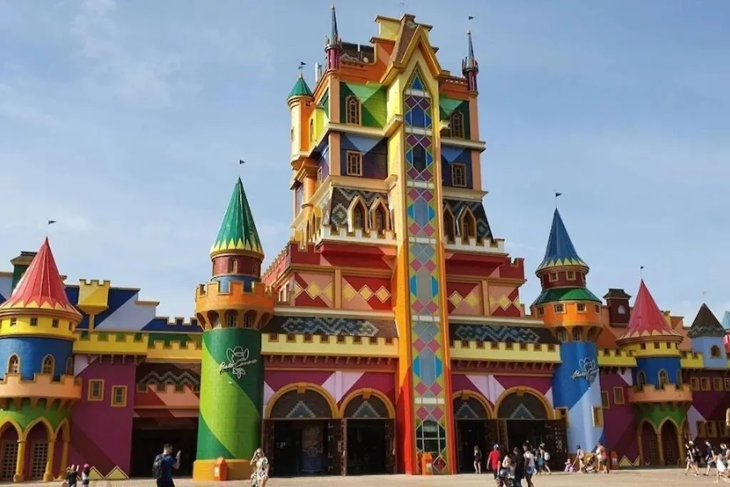 ペーニャPertinho Do Beto Carrero- Ambiente Novissimo!アパートメント ブラジル